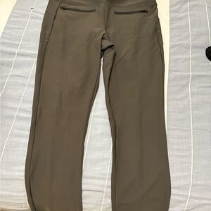 Athleta Women's Size M Gray Nylon Stellar Crop Pants